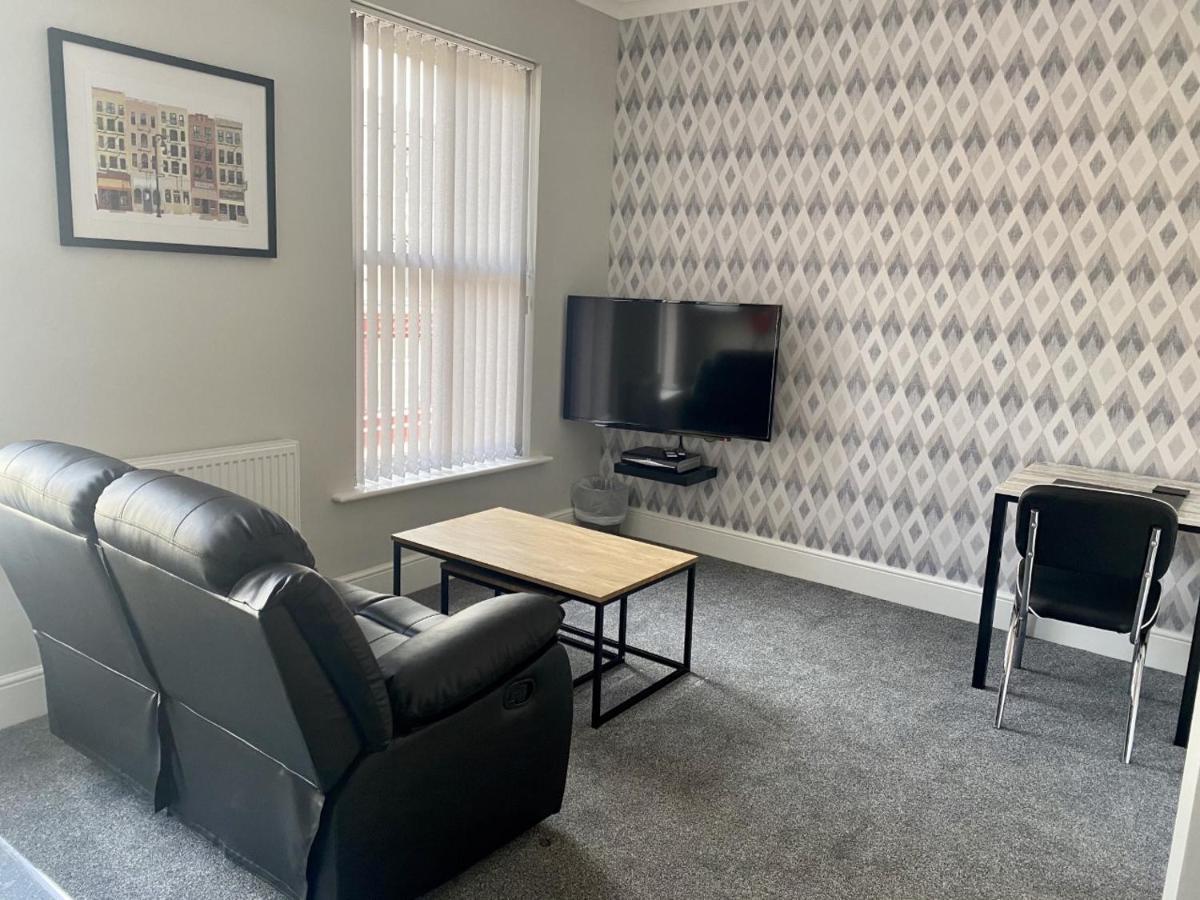 Jeffersons Hotel & Serviced Apartments (Adults Only) Barrow-in-Furness Exterior foto