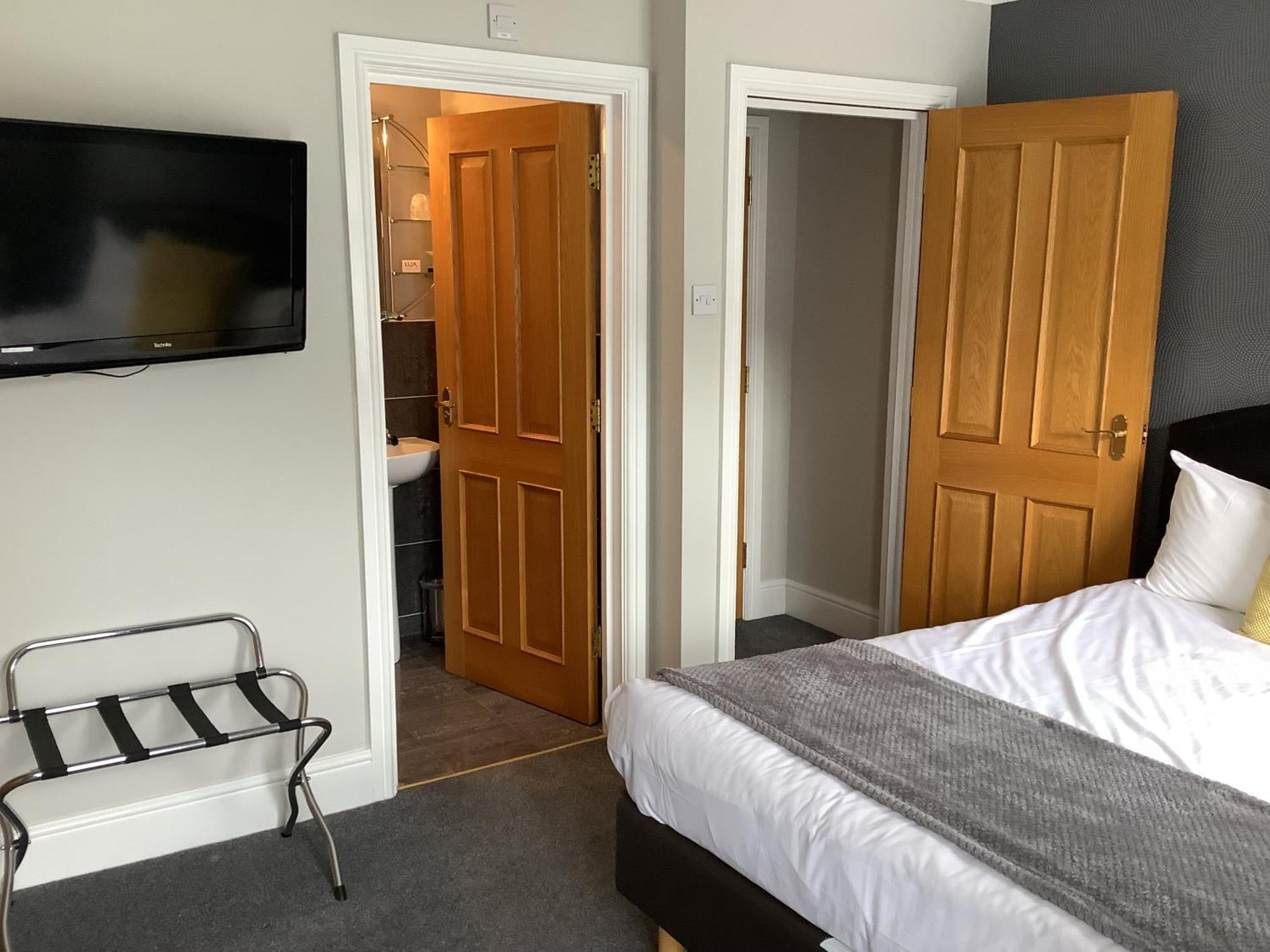 Jeffersons Hotel & Serviced Apartments (Adults Only) Barrow-in-Furness Zimmer foto
