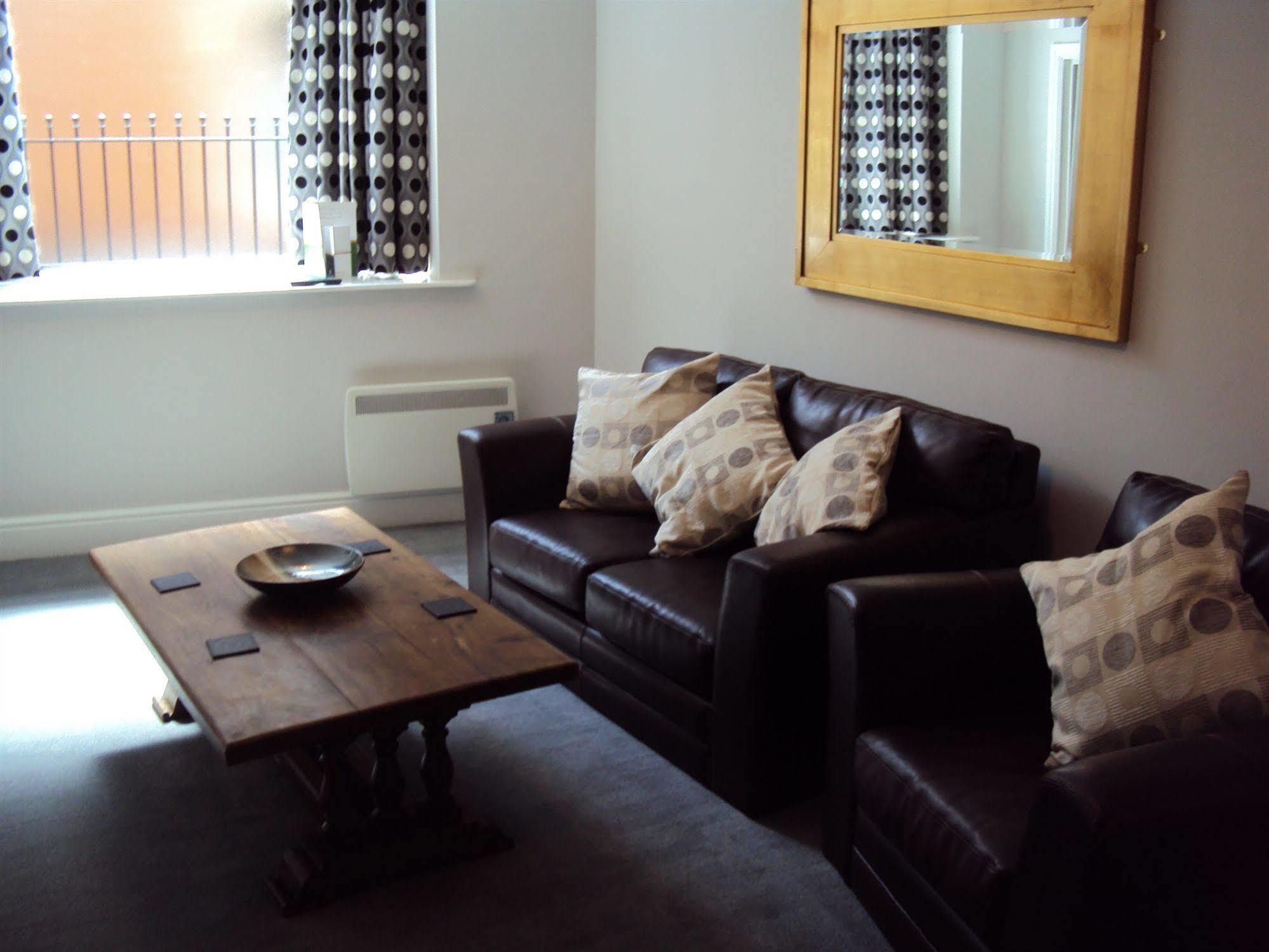 Jeffersons Hotel & Serviced Apartments (Adults Only) Barrow-in-Furness Exterior foto